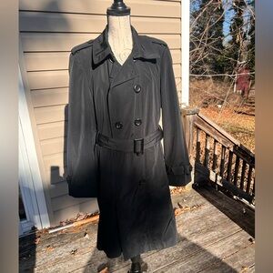 Calvin Klein women's rain coat, size XL, excellent condition